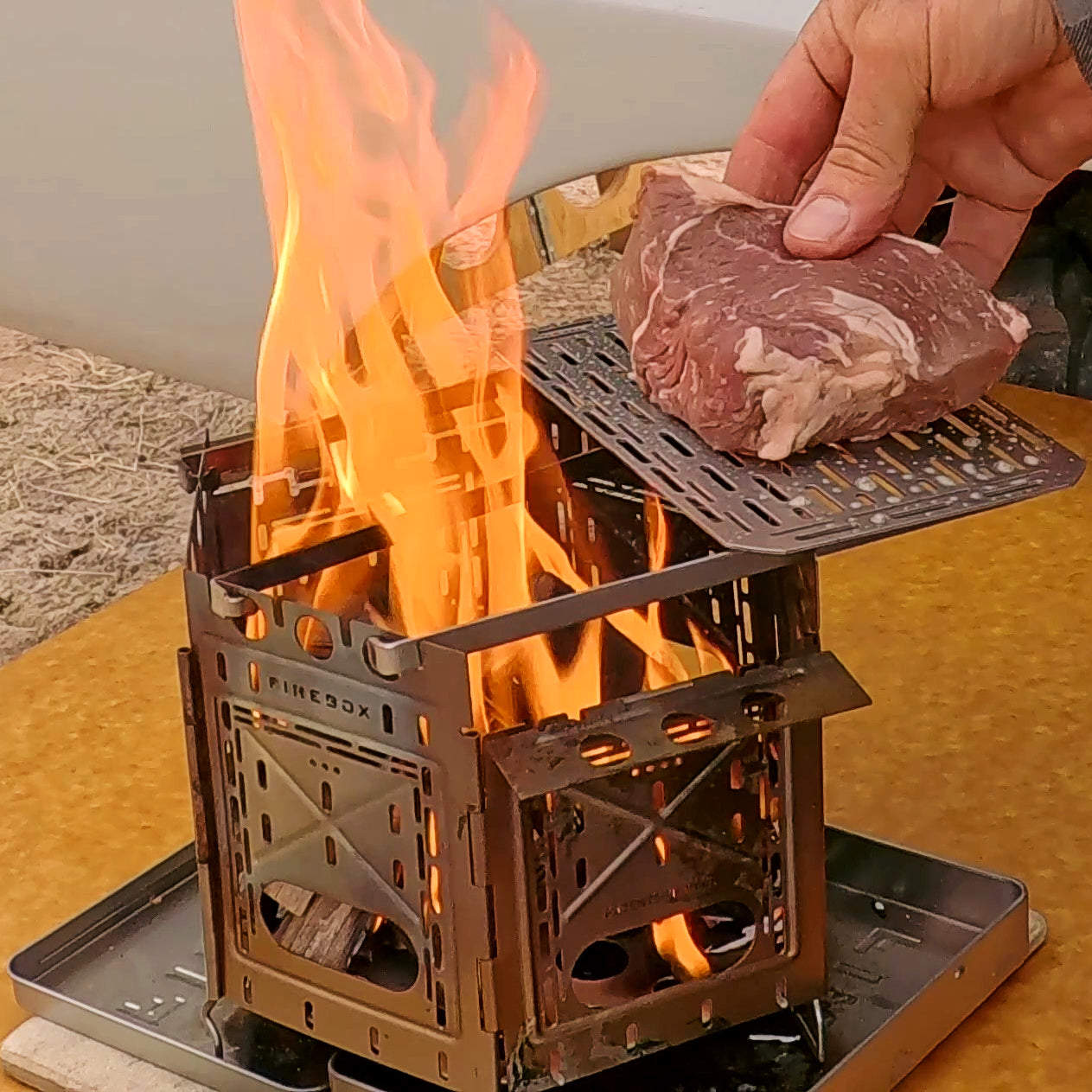 Freestyle<br>HEX-Stove<br>Campfire-Kit,<br>Stailess Steel and Titanium