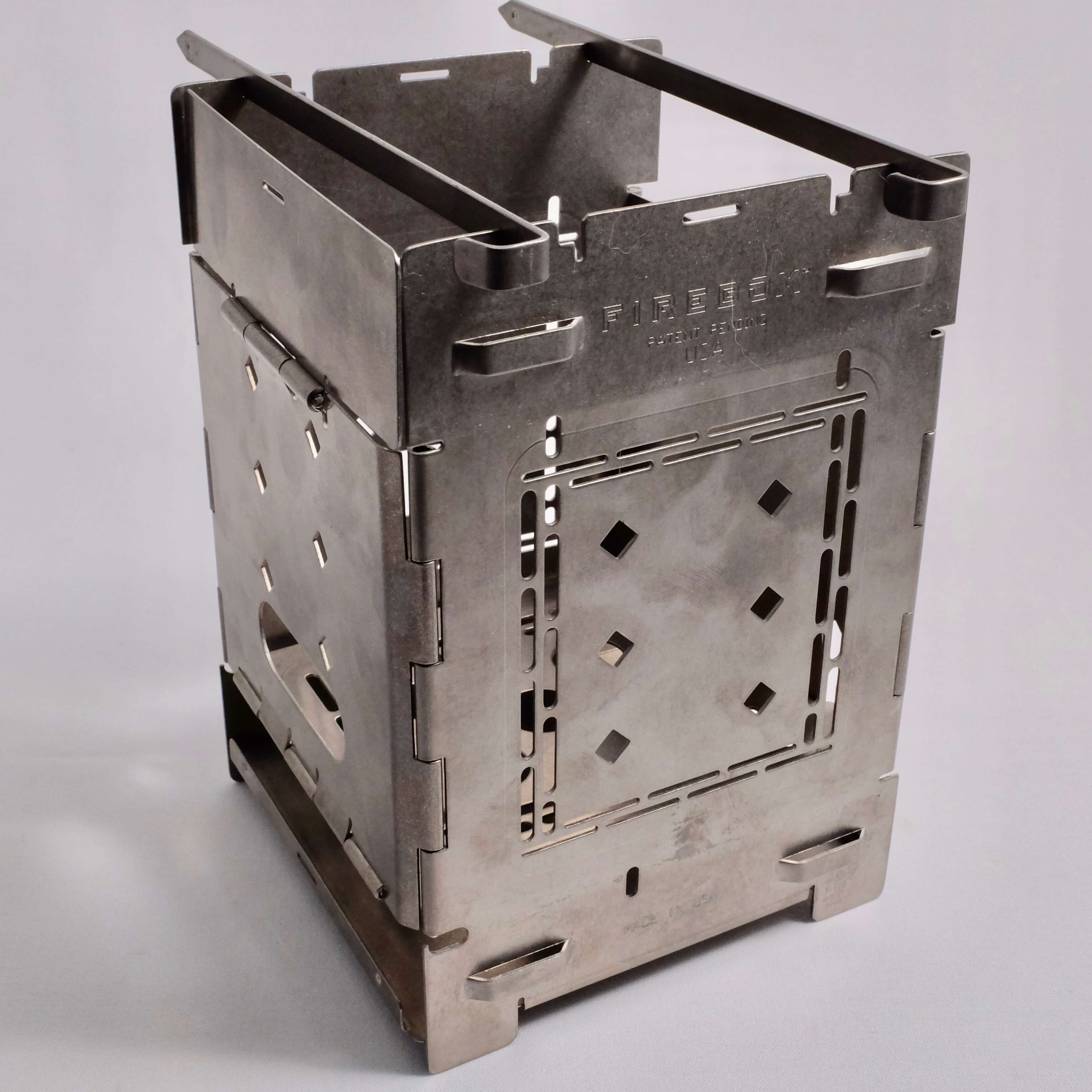 TITANIUM Firebox Stove チタンファイヤーボックス